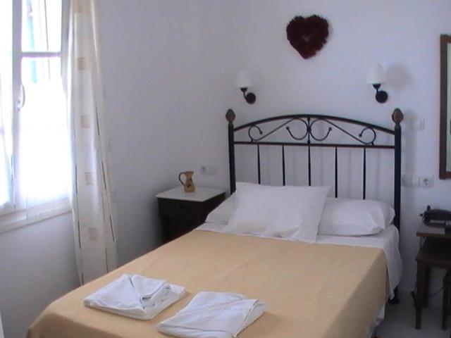 Panorama Hotel Naxos City Room photo